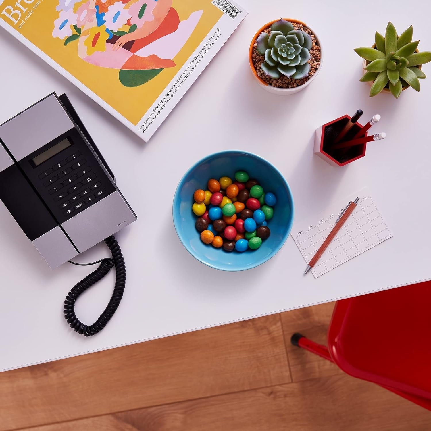 M&M'S Křupavé, čokoládové lupínky s křupavým jádrem Naty Shop Chocolate Candies