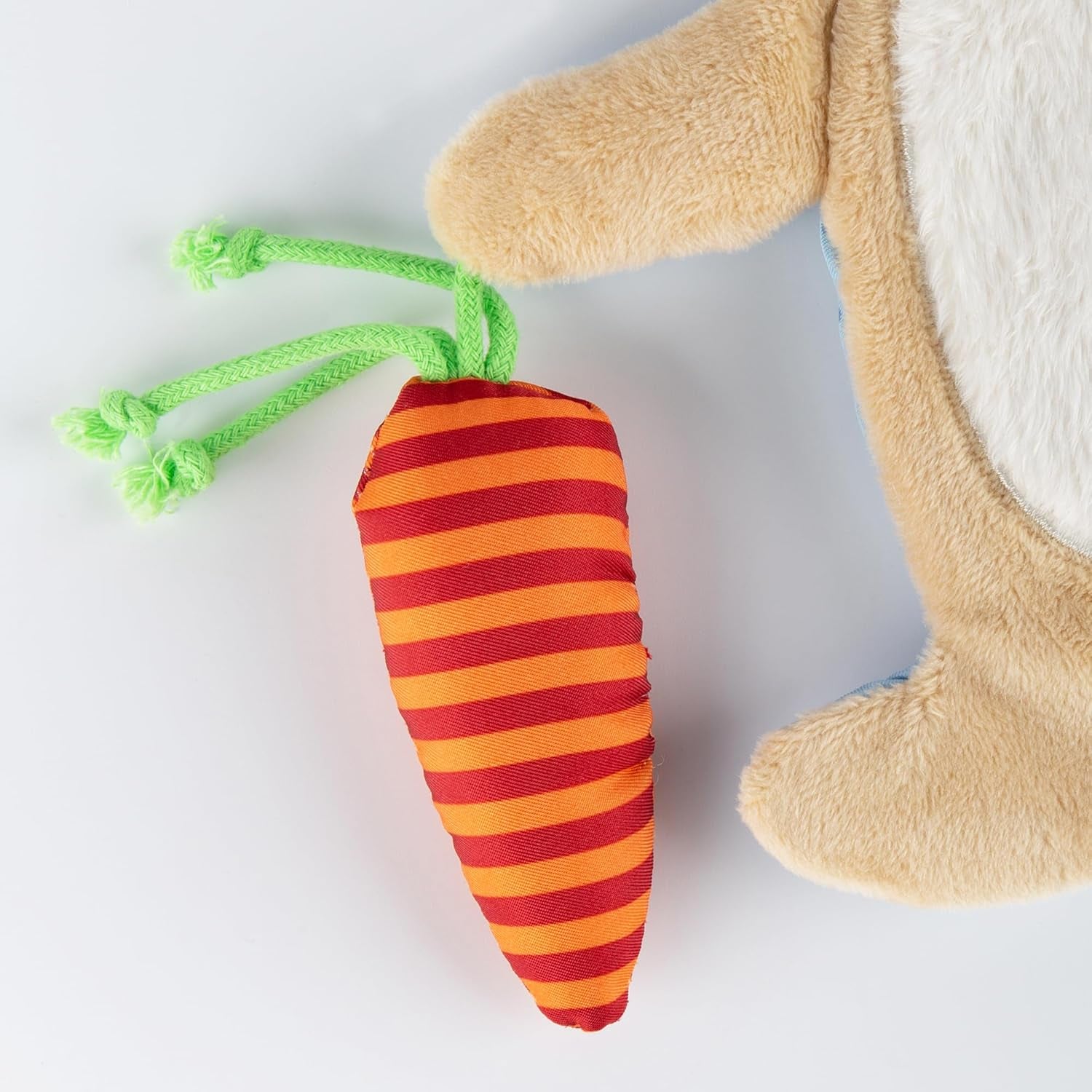 SIGIKID 40675 Păturică activă de pluș iepure PlayQ fete și băieți jucărie pentru copii recomandată de la naștere bej Jucarii Bebe Naty Shop