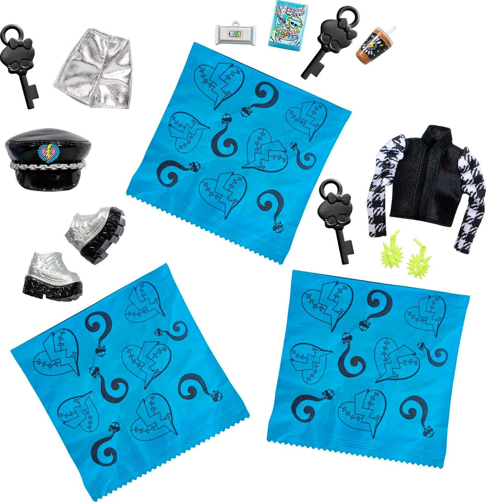 Monster High HKY62 - Păpușă și Set de Modă, Frankie Stein cu Dulap și peste 19 Accesorii, Secretele Skulltimate, Jucărie de Păpușă pentru Copii cu Vârsta de 4 Ani și Peste