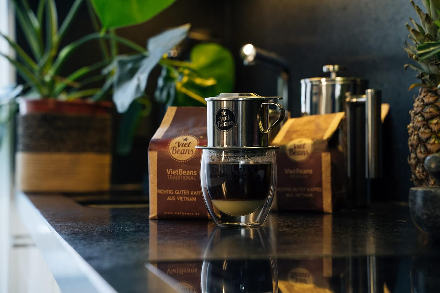 VietBeans Traditional – Ganze Kaffeebohnen – Traditionelle Trommelröstung - Hochwertiger vietnamesischer Kaffee – Geeignet für Vollautomaten - 250g