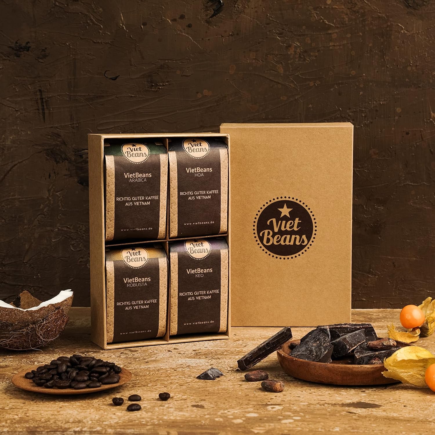 VietBeans Kaffeebohnen Probierset in Geschenkbox - Vier spannende Kaffeesorten für Kaffeeliebhaber - Kaffee Geschenkset Ganze Bohnen - Geschenkidee Kaffee - Probier Set 4 x 80g