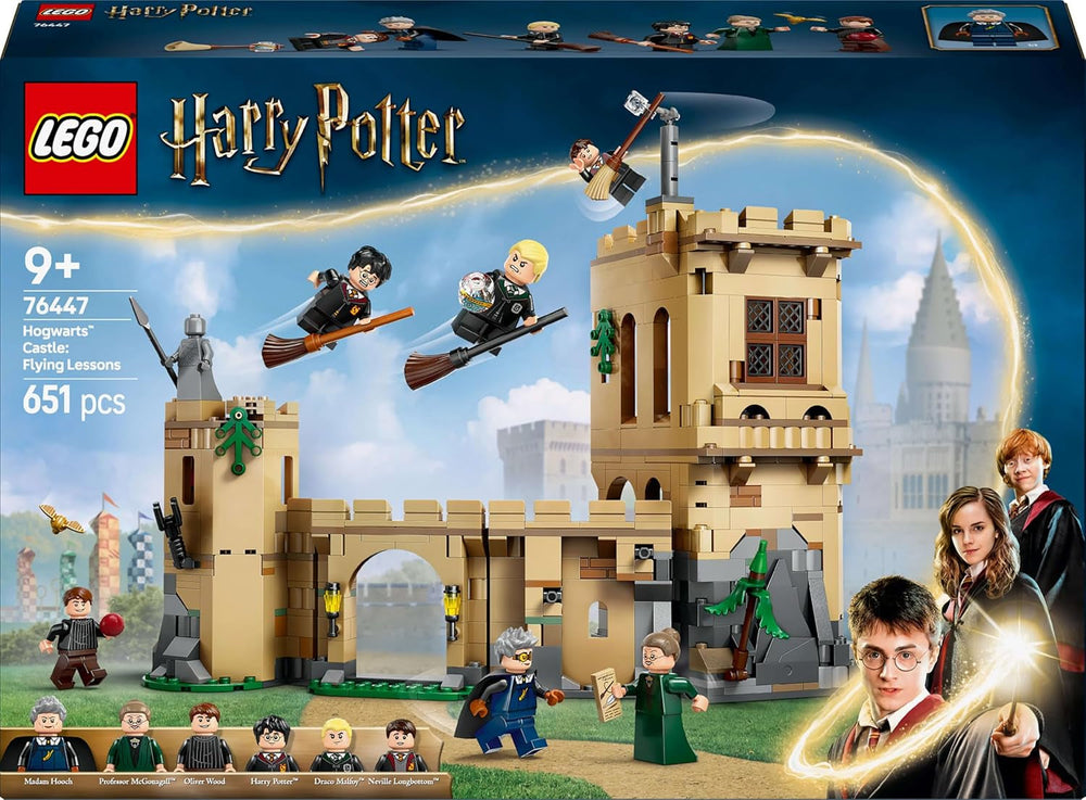 Bradavický hrad LEGO Harry Potter: Dobrodružná sada lekcí létání se 6 sběratelskými minifigurkami včetně Draca Malfoye a profesorky McGonagallové Hrací sada pro chlapce a dívky 9 let 76447 Stavebnice Besuche den LEGO-Store