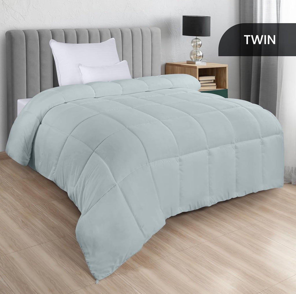 Plapumă Utopia Bedding pentru toate anotimpurile, 250 g/m², pluș, umplutură din fibre siliconizate, pat dublu, cusută în cutie (pat dublu, XL, gri deschis) Plapumi si pilote Naty Shop