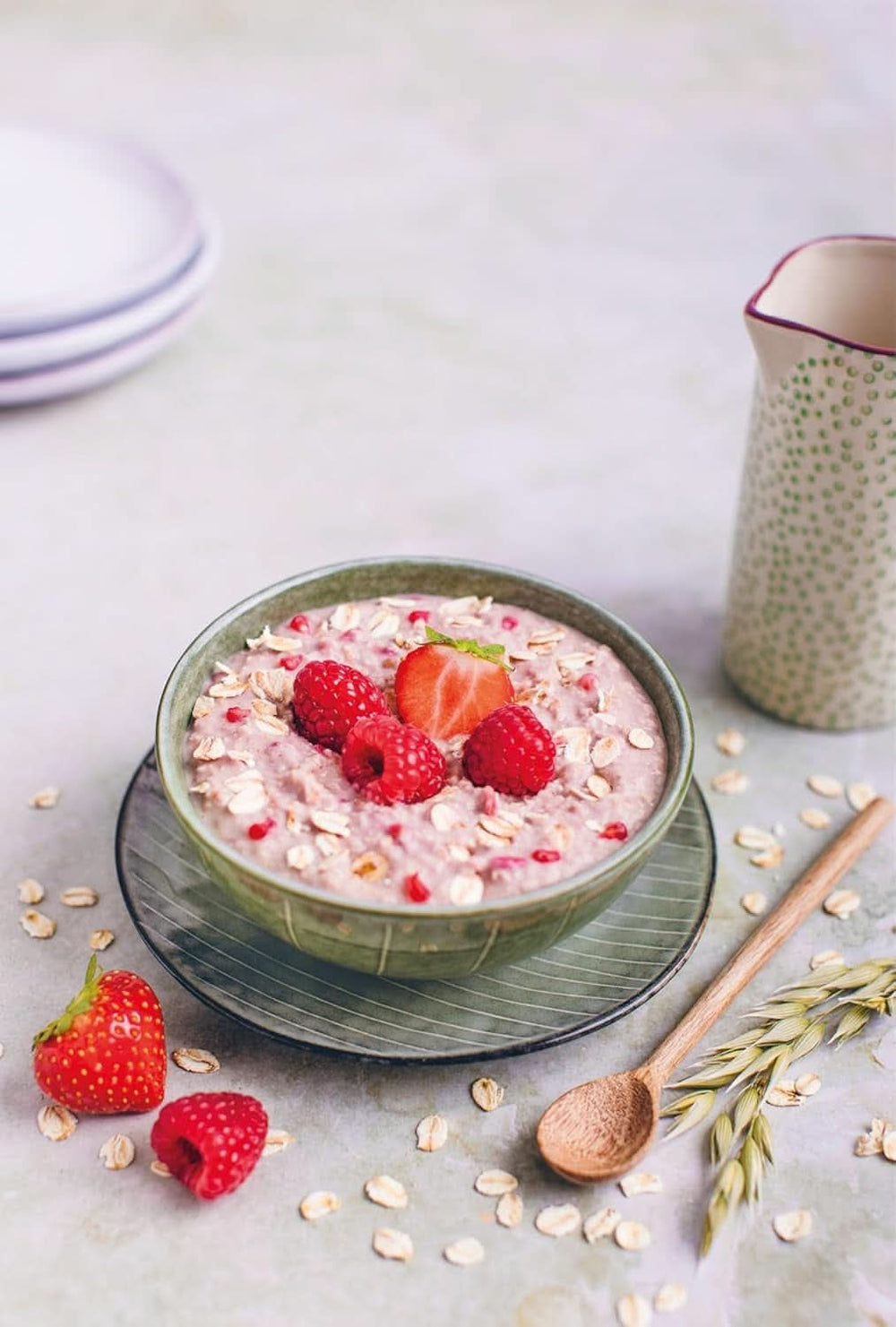 RUF Vegan Kaše Red Berry Oats, Kaše s jahodami a malinami, 60 gramů Cereálie Naty Shop