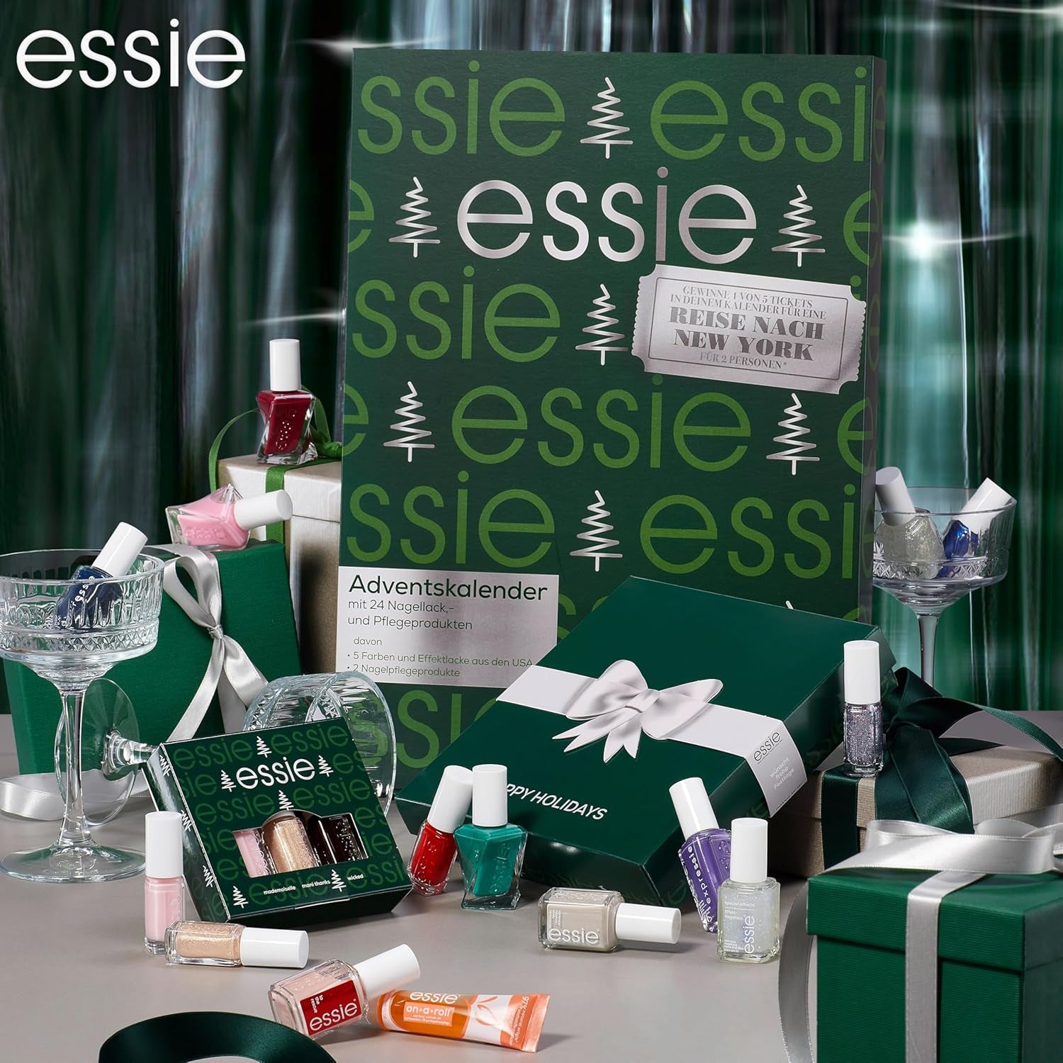 Stavebnice Essie Mini Trio XMAS, no. 13 Mademoiselle + č.p. 49 Wicky + ne. 570 Mani Thanks, 3 x 15 ml