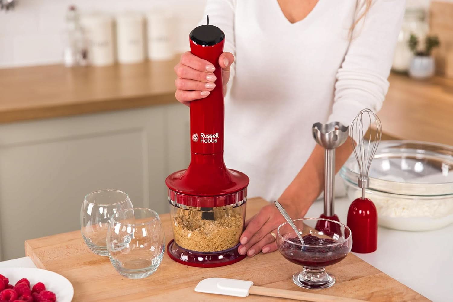 Russell Hobbs Stabmixer [3-v-1: Pürierstab/Zerkleinerer, Mixer- & Schneebesenaufsatz] Desire Rot (Bpa-Free & Spülmaschinenfestes Zubehör, Für Smoothie, Suppen Saucen, Joghurt Babynahrung) 24700-5