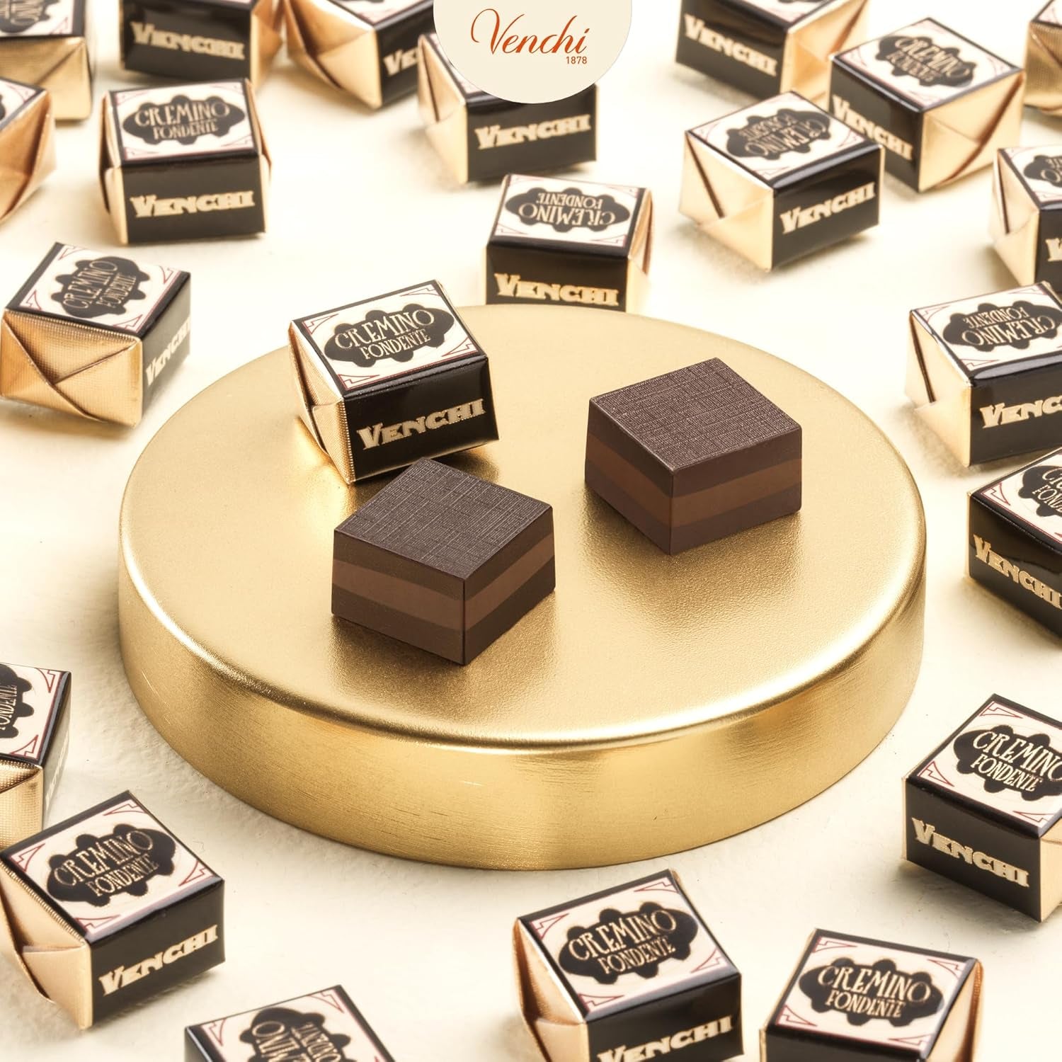 Venchi - Cremino Extra Black Chocolate - Hořká čokoláda s mandlovou pastou a "Piedmontese lesní lískové oříšky CHZO", 1 kg, bez lepku, bez barviv a bez konzervantů