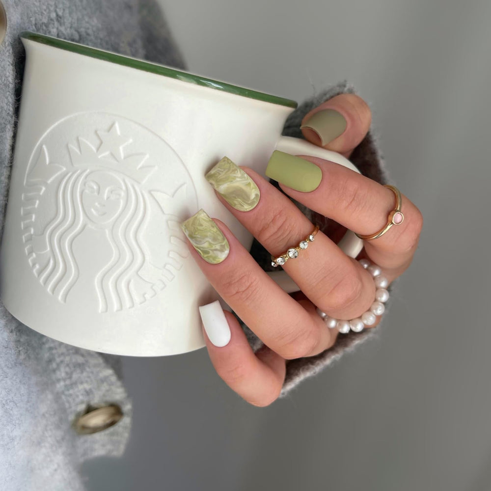 Lak na nehty Semilac UV 659 Matcha Latte 7 ml