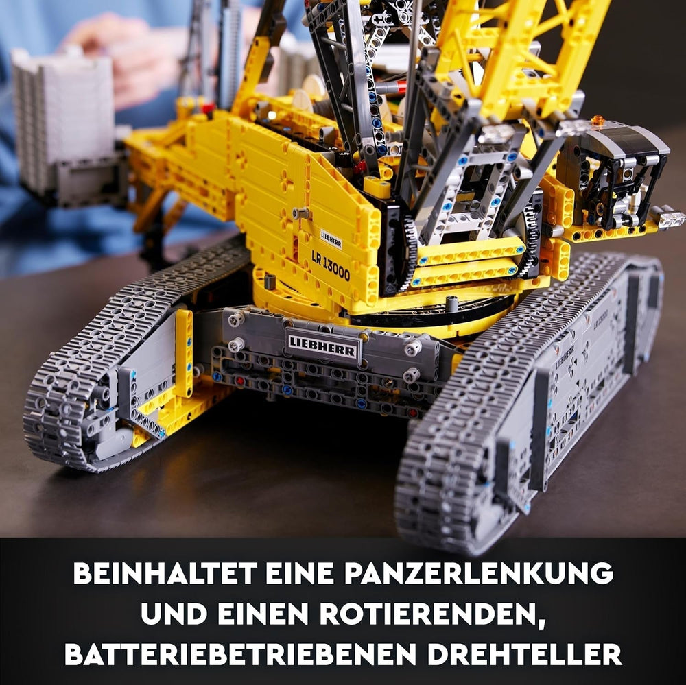 LEGO Technic Liebherr LR 13000 sada pásového jeřábu, Postavte si nejlepší dálkově ovládaný model stavebního vozidla s aplikací Control+, Jeřáb s navijákovým systémem a zvedacím ramenem, Velká modelová sada pro dospělé 42146 Stavebnice Besuche Den LEGO-Store