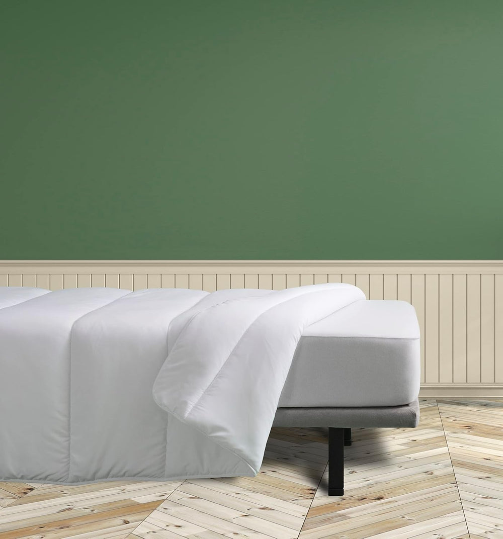 Plapumă din fibre de silicon, tratament cu aloe vera, 300 G, toamnă/iarnă, pentru pat de 90 cm (150 X 220 cm) Plapumi si pilote Naty Shop