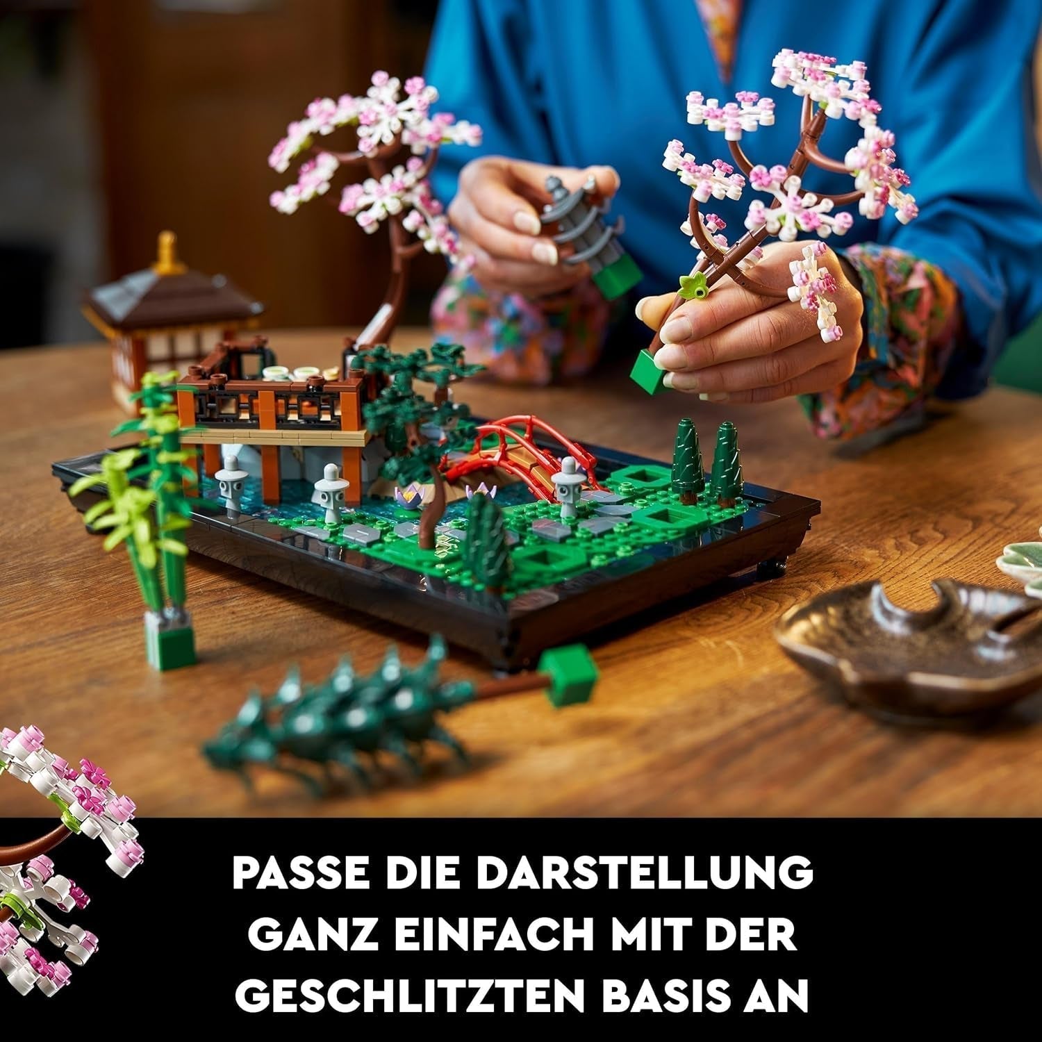 Lego Icons Garden Of Silence - Sada botanické zahrady Zen pro dospělé s lotosovými květy - Přizpůsobitelná dekorace na stůl inspirovaná Japonskem - Dárek pro ženy a muže 10315 Stavebnice Besuche den LEGO-Store