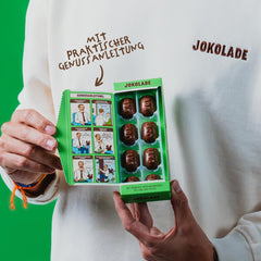 JOKOLADE PRALINE Krabička 80g | Bohatá náplň s lískooříškovým nugátovým krémem a hranolky | Fair trade čokoláda od Joko Winterscheidt