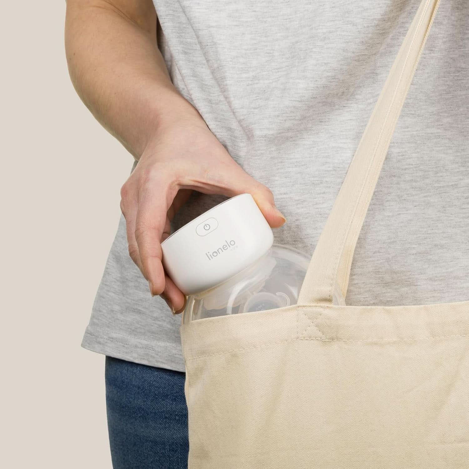 Jednoduchá elektrická odsávačka mateřského mléka LIONELO Fidi Free 180 ml, přenosná odsávačka se 2 fázemi, úspora energie 9 úrovní, 3 velikosti silikonových trychtýřů Časovač Příslušenství Jídlo a kojení Bebe Naty Shop