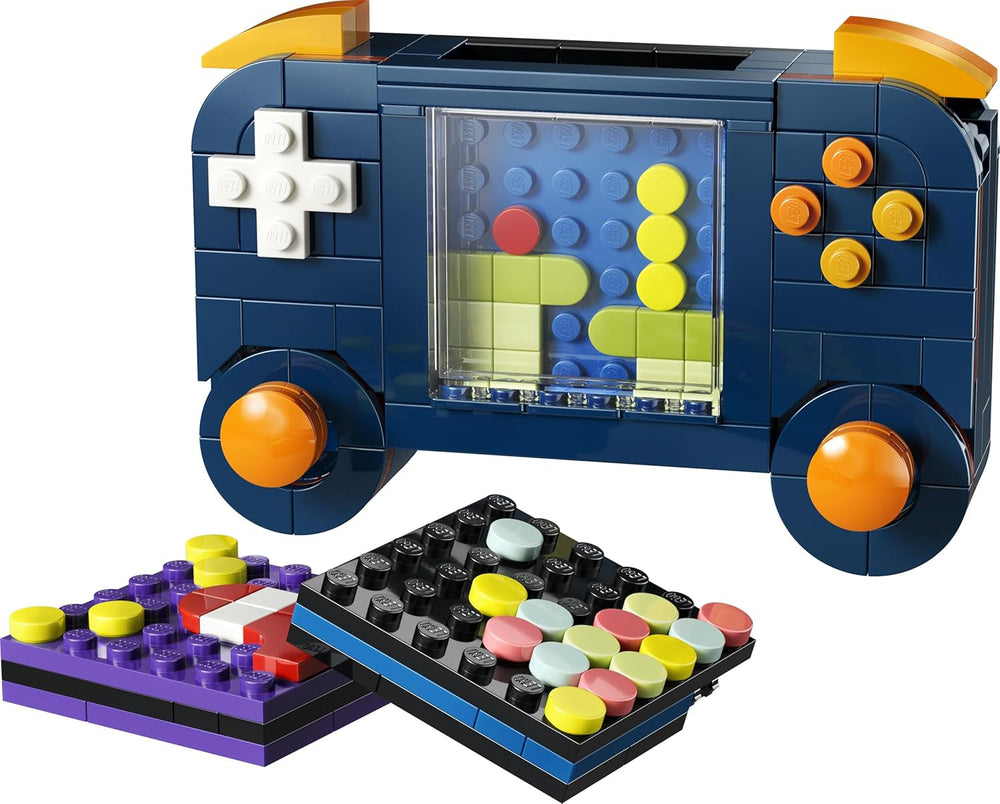 Retro herní konzole LEGO Creator 3v1 – promění se v arkádový automat nebo počítač s klávesnicí a myší – nápad na dárek pro hráče a chlapce a dívky od 8 let – 31380