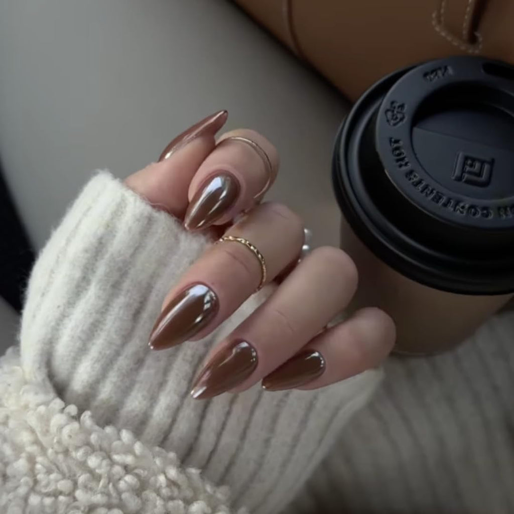 Unghii cromate autoadezive - Unghii maro cu sclipici pentru lipire, culoare migdale medii, unghii false strălucitoare, unghii artificiale pentru lipire, unghii acrilice glazurate pentru femei, 24 bucăți