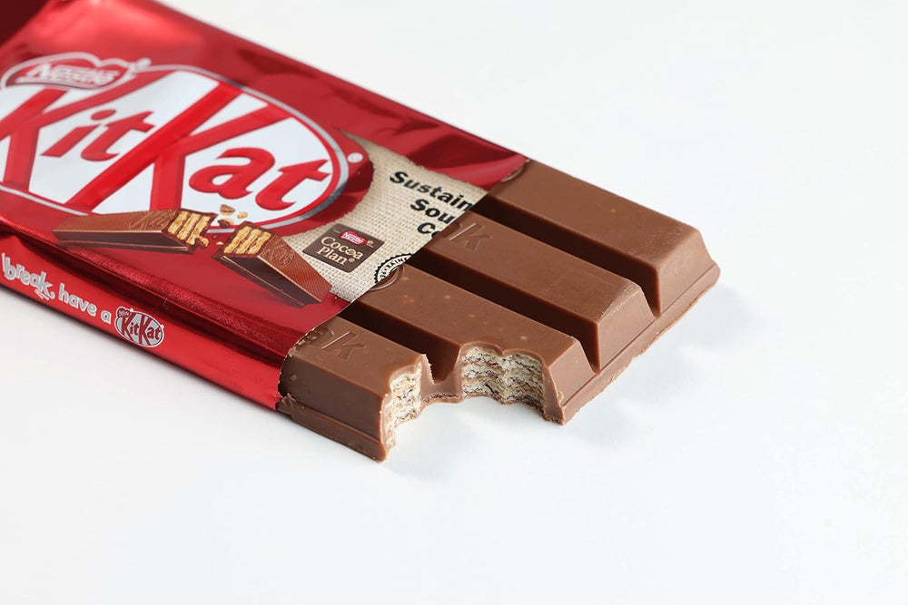 Nestlé klasické čokoládové tyčinky, mléčné čokoládové křupavé oplatkové tyčinky, balení 48 ks (24 x 41,5 g)