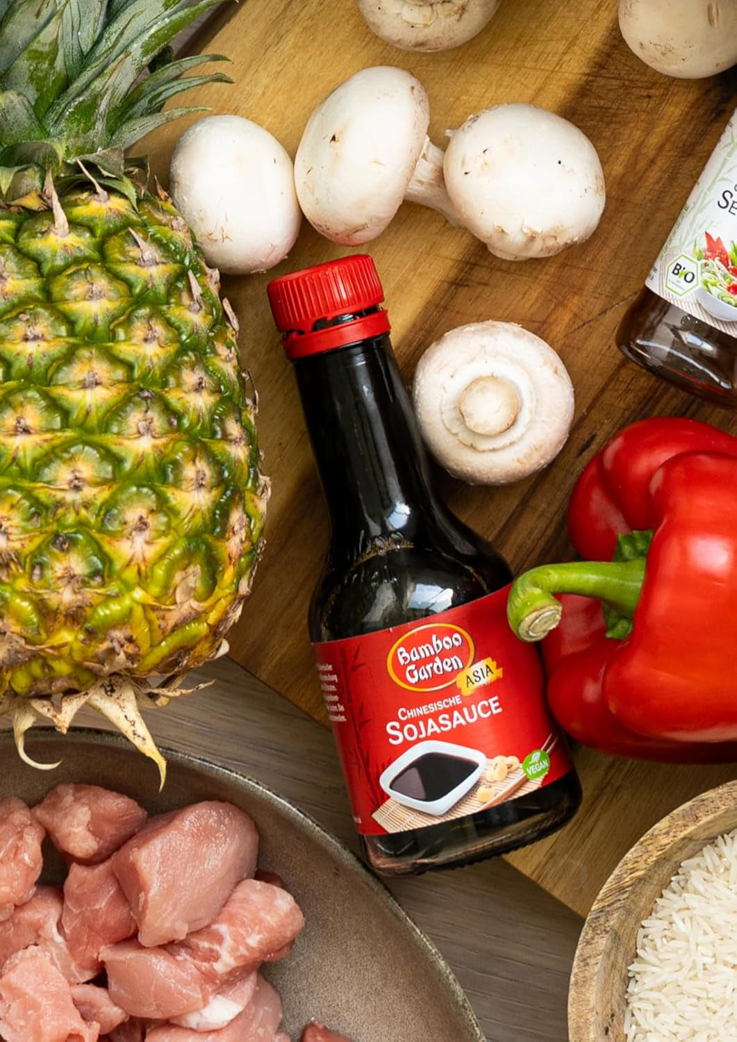 Bambusová zahrada - Chinesische Sojasauce , Würzsauce für Fleisch, Geflügel, Gemüse und vieles more , 1 x 200 ml (Verpackungsdesign kann abweichen)