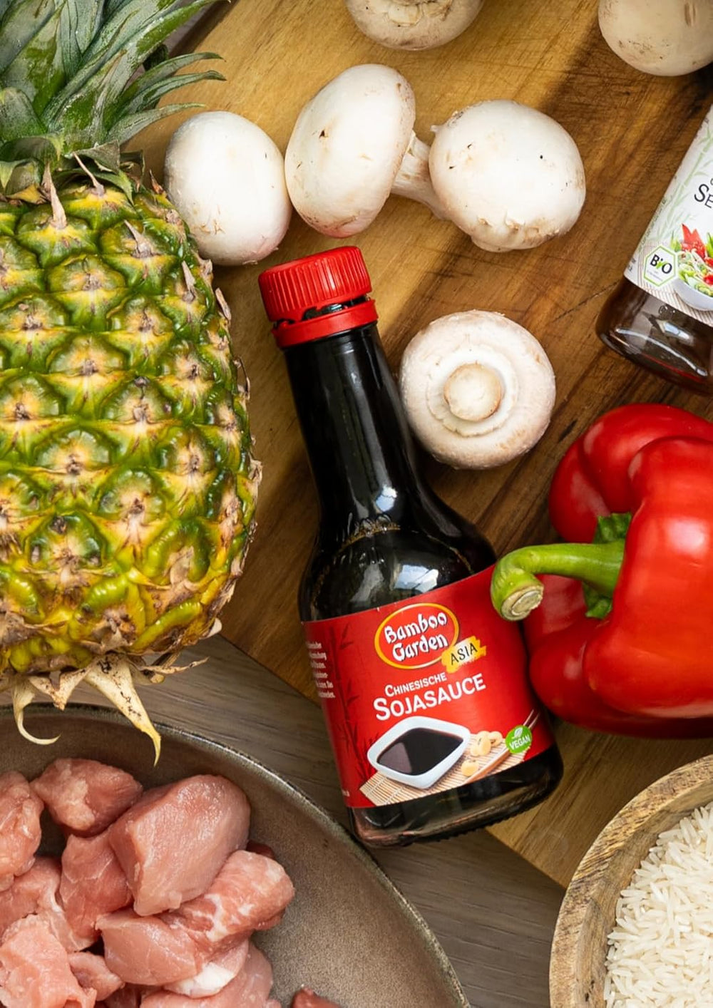 Bambusová zahrada - Chinesische Sojasauce , Würzsauce für Fleisch, Geflügel, Gemüse und vieles more , 1 x 200 ml (Verpackungsdesign kann abweichen)