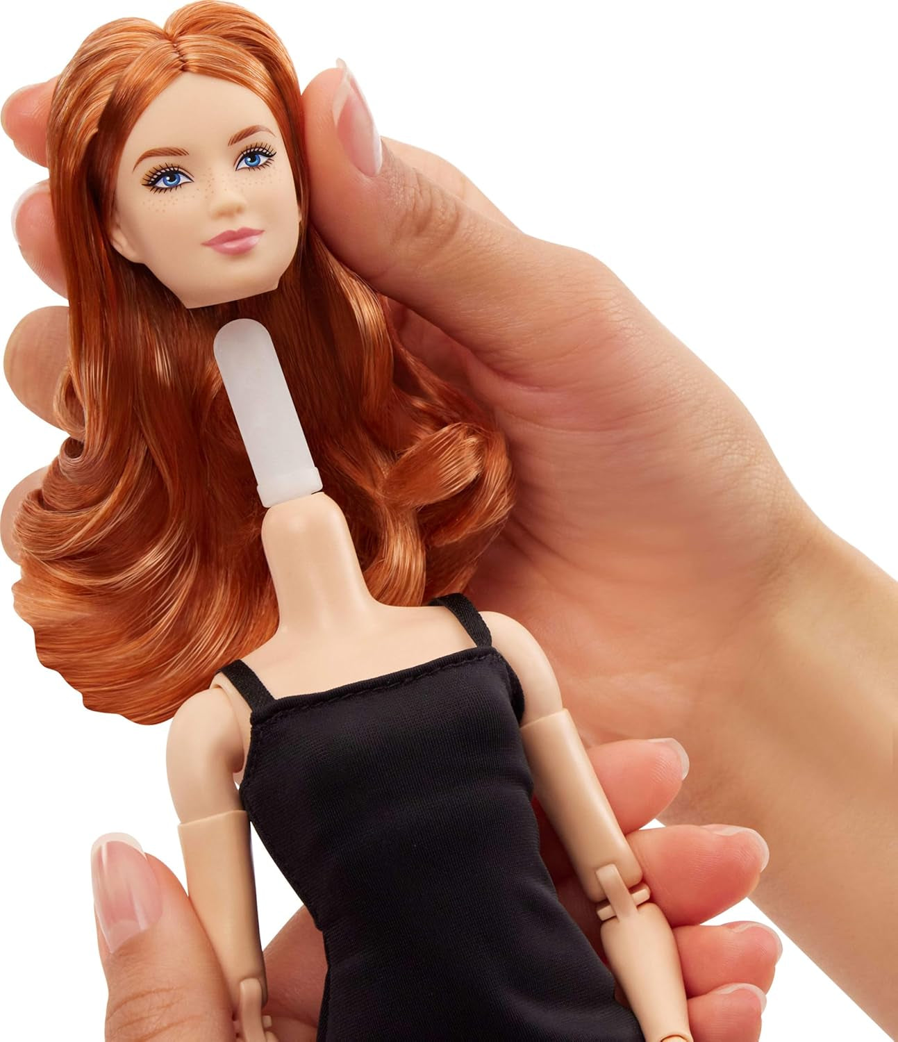 Sběratelská panenka Mattel Barbie Basics Model 4 s červenými kadeřemi, černými minišaty a botami, univerzální móda, malé pohyblivé tělo a výměnná hlava, panenky JBH74 Naty Shop