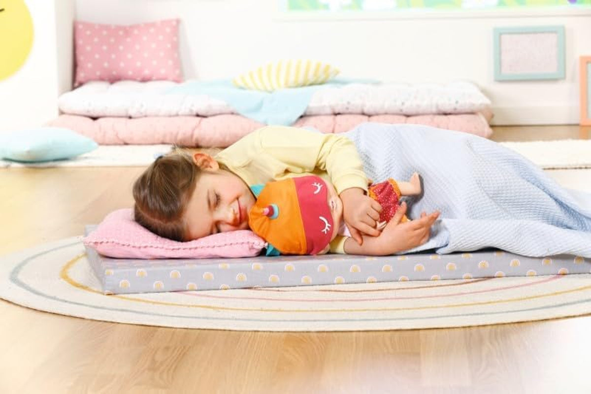 Baby Robin, 30 cm große Babypuppe mit beweglichen Augen und Lustigen Soundfunktionen, včetně Košile, Hadice, Mütze, Romper, Flasche und Schnuller, 905586 Zapf Creation