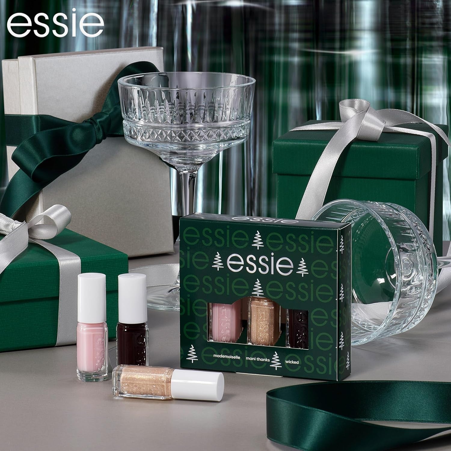 Stavebnice Essie Mini Trio XMAS, no. 13 Mademoiselle + č.p. 49 Wicky + ne. 570 Mani Thanks, 3 x 15 ml