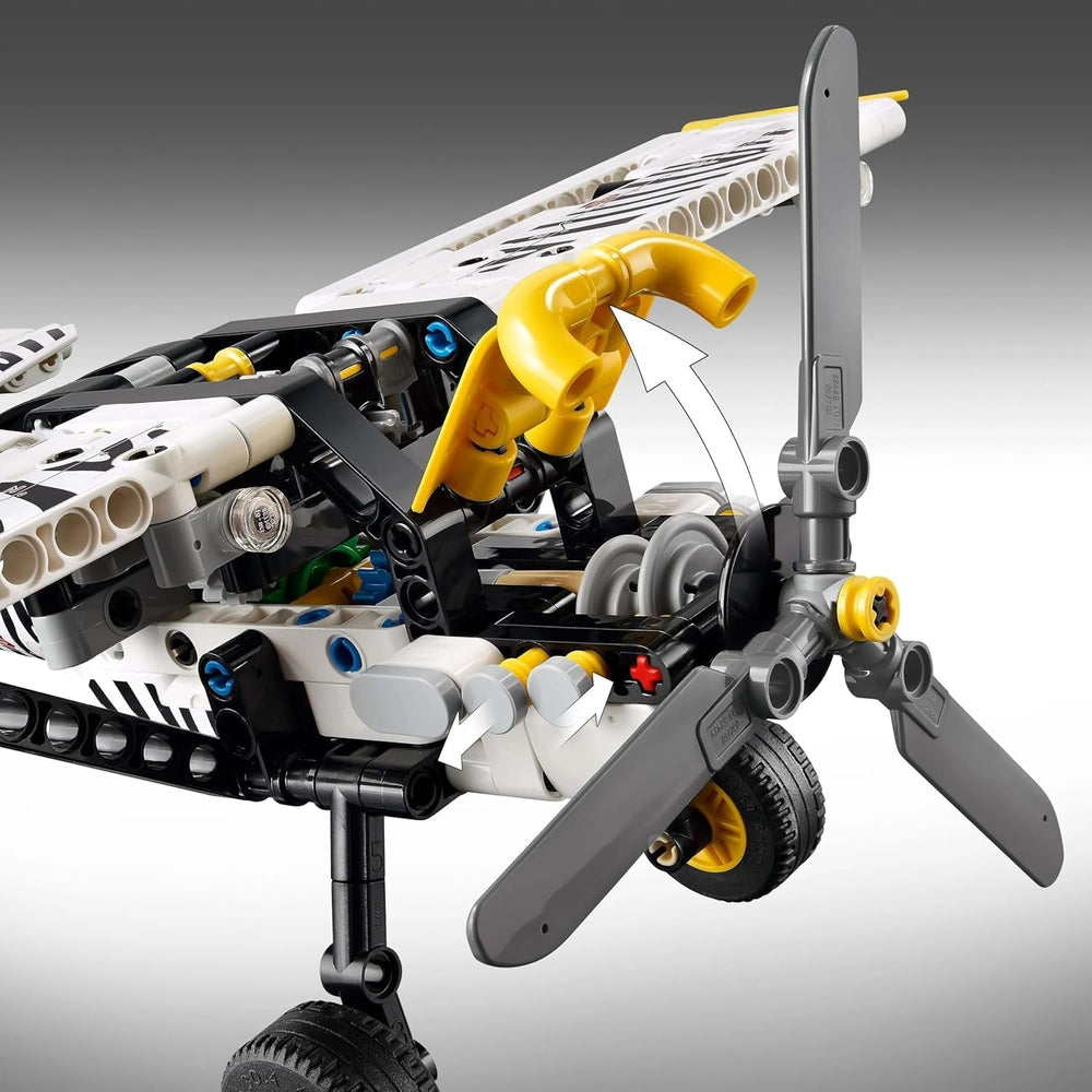 LEGO Technic Stavebnice vrtule pro děti Hračka pro děti Dárek pro chlapce a dívky 8 let starý 4válcový pístový motor Rotující vrtule Model letadla 42198 Stavebnice Besuche den LEGO-Store