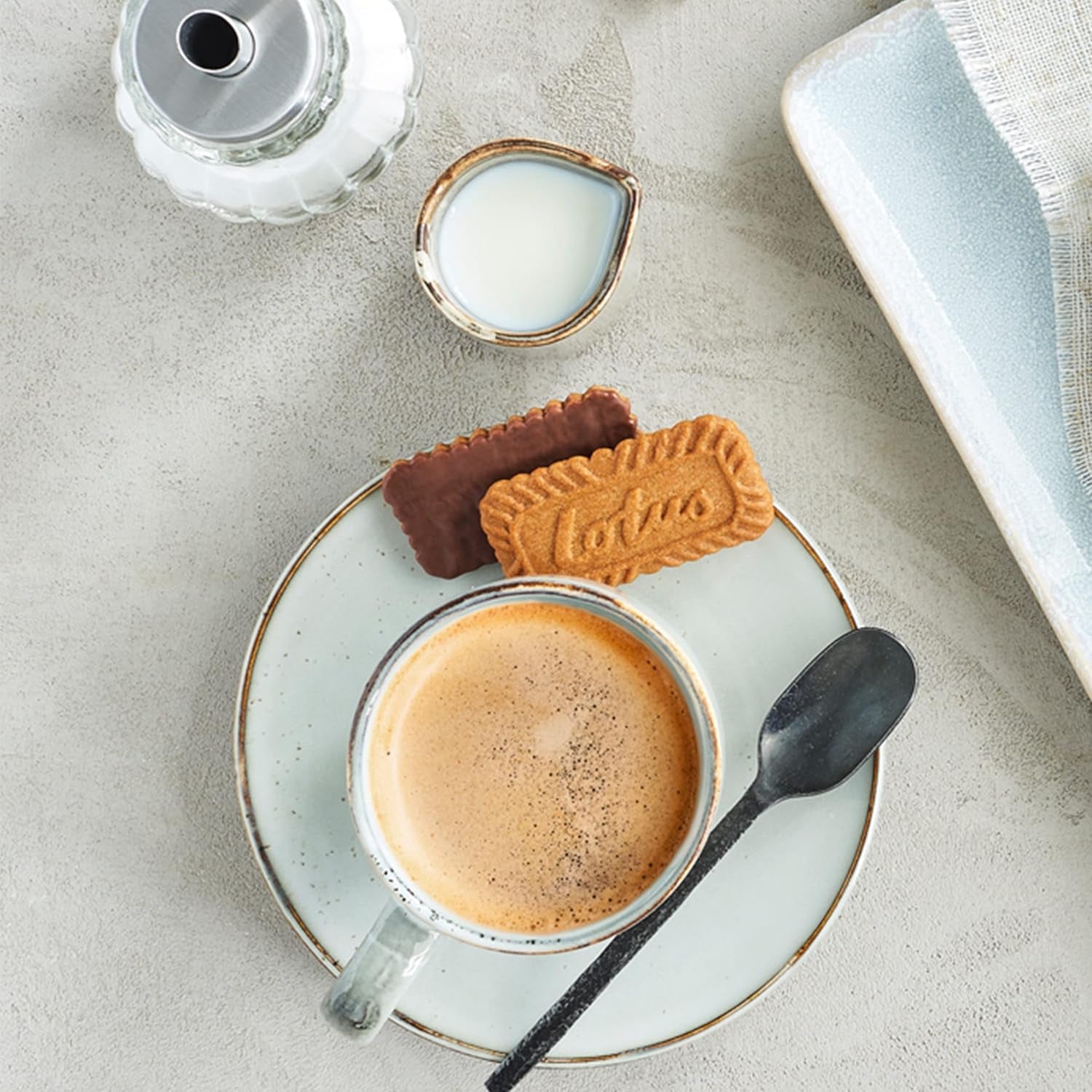 Lotus Biscoff | Karamelizované sušenky s čokoládovou polevou | 200 jednotlivě balených sušenek | Pouze přírodní složky | Bez umělých barviv a příchutí | 200 x 1| 1,47 kg