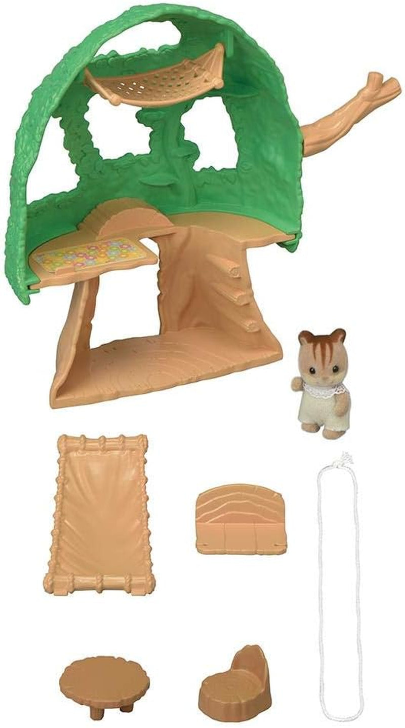 Sylvanian Families 5318 Baby Adventure Tree House - Hrací sada Domeček pro panenky Domky pro panenky Naty Shop