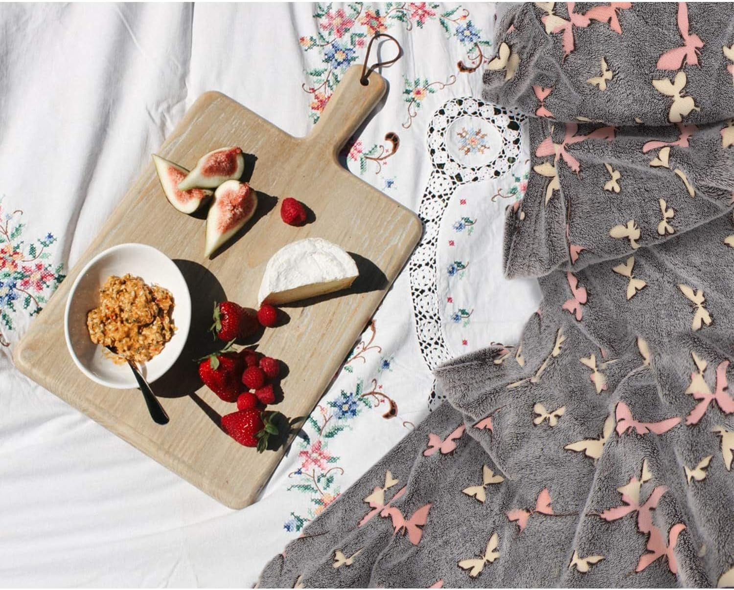 Přehoz na postel Kanguru Glow Glow in the Dark Deka Butterfly Měkká deka 130X150Cm Světelná přehoz na pohovku. Dětská deka Glow in the Dark, šedá Postele a přikrývky Besuche den Kanguru-Store