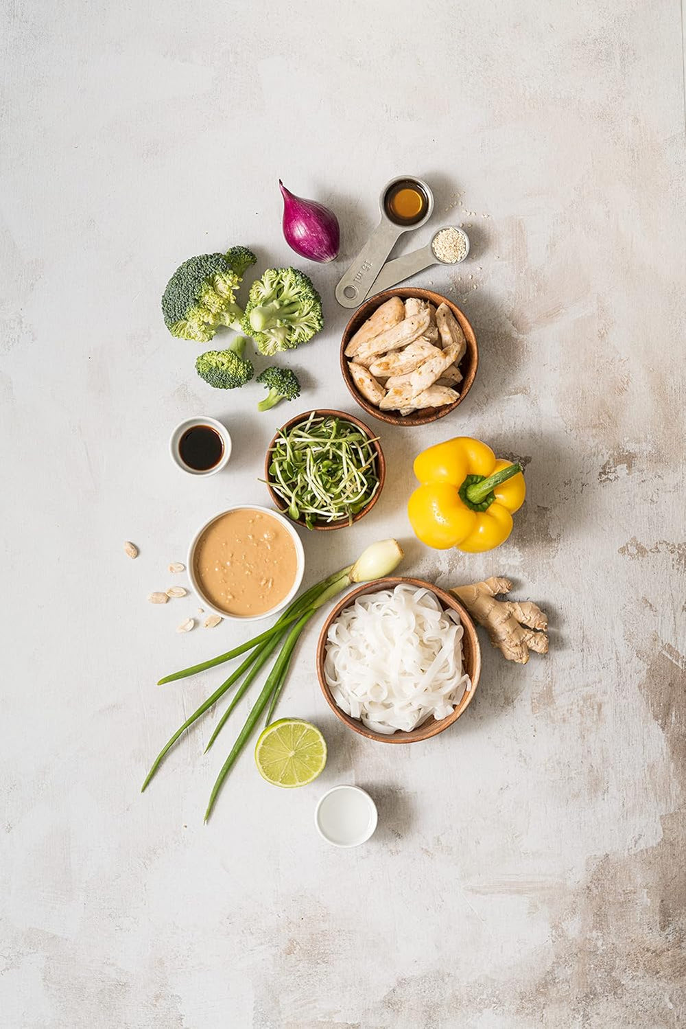 Nudle Shirataki DIETNÍ JÍDLO Nízkokalorické nízkokalorické nudle Konjac Veganské jídlo Bez tuku Sója Bez lepku Bezlepkové ve vodě rozpustné dietní nudle Nízkokalorické 200 gramů