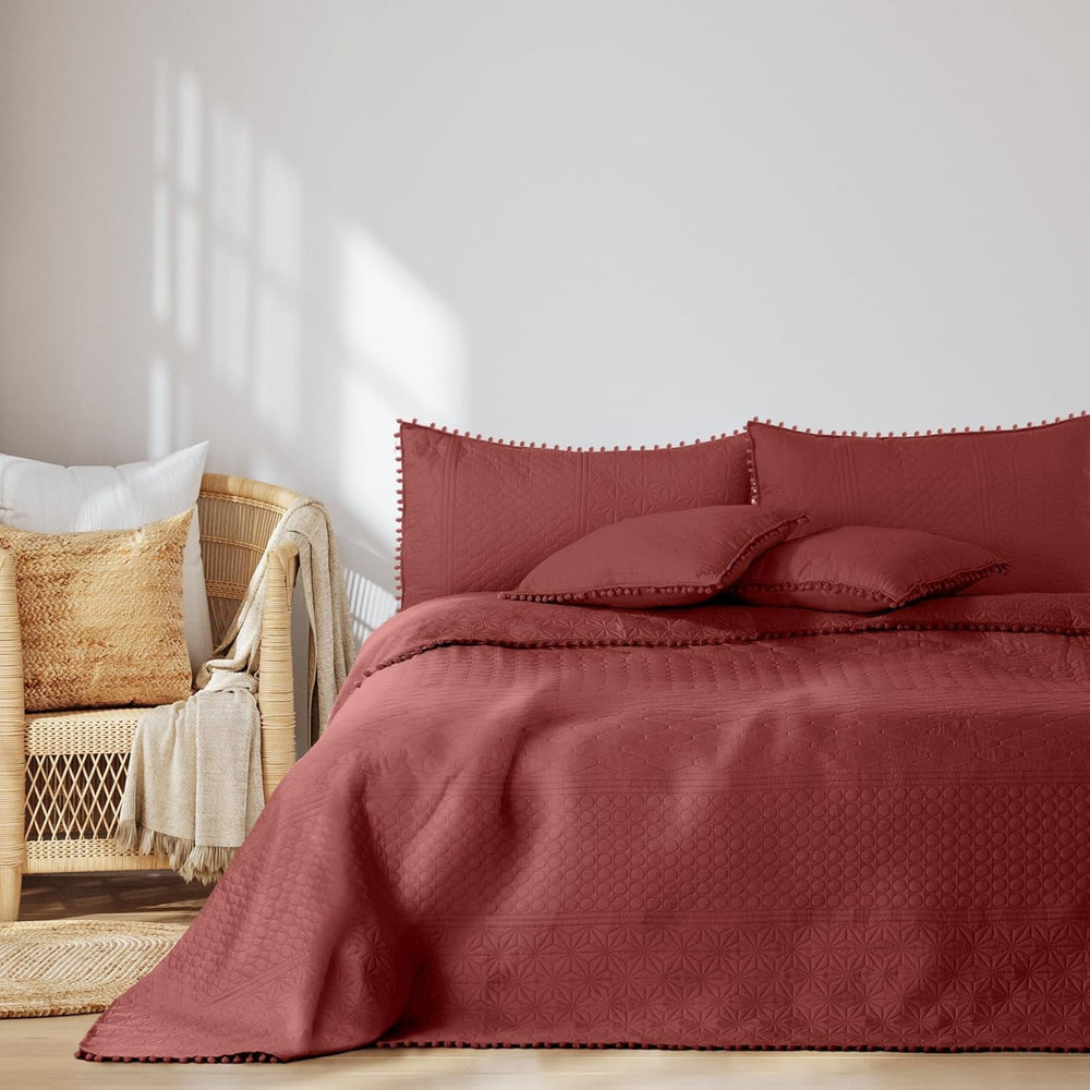 Ameliahome Přehoz s bambulí 220X240 Cm Oboustranný přehoz Ultrazvukové prošívání Polyester Meadore Grey Postele a přikrývky Besuche den AmeliaHome-Store Meadore stará růže 240X260 Cm