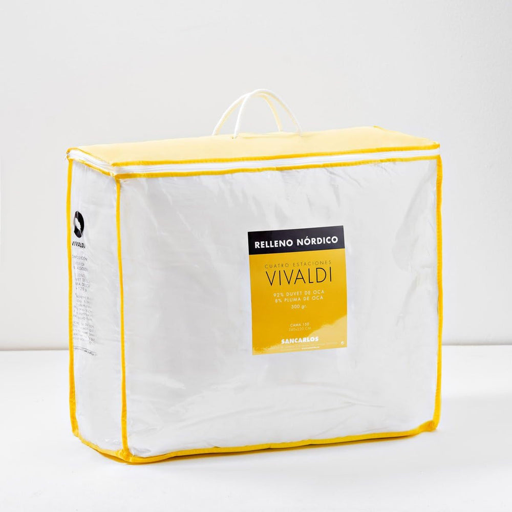 San Carlos Vivaldi - přikrývka, hustota 180 G + 120 G, 92 % prachové peří, 8 % peří, 4 roční období, bílá Přikrývky a přikrývky Naty Shop