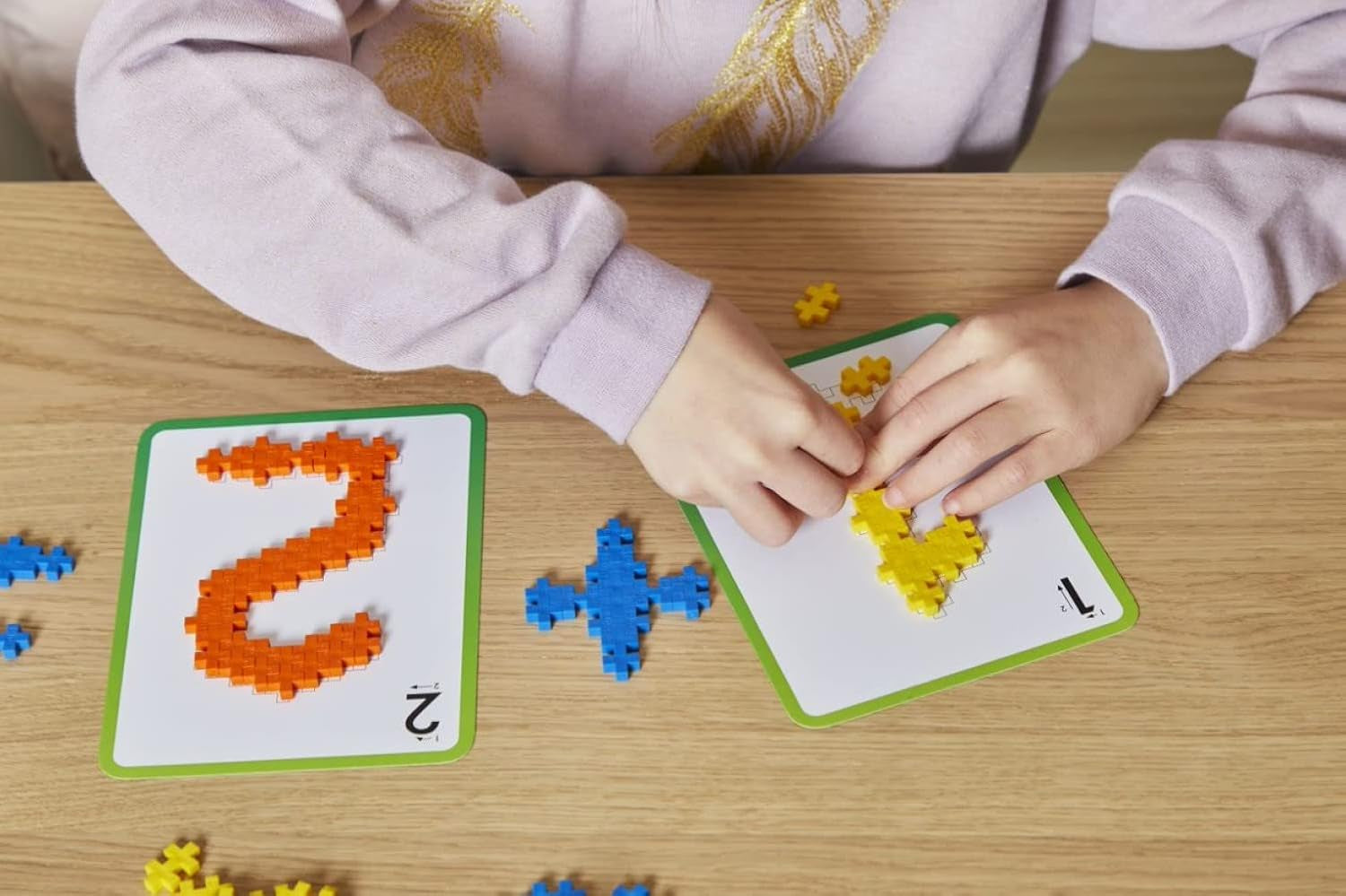 Plus-Plus 9603909 Geniales Konstruktionsspielzeug, Naučte se stavět, ABC & 123, Kreativ-Bausteine, 600 Teile