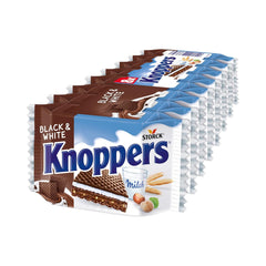 White and Black Knoppers – 8 x 25g – Oplatkové plátky plněné tmavými kakaovými oplatkami, kousky černých sušenek, mlékem a nugátovým krémem