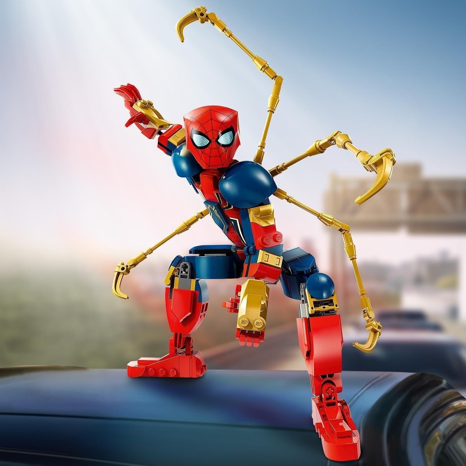 Figurină de construcție LEGO Marvel Iron Spider-Man, jucărie de acțiune cu supereroi pentru copii cu vârsta peste 8 ani, băieți și fete, set cu armură, model construibil, idee de cadou Avengers pentru fanii filmelor Marvel 76298 Seturi de constructie Besuche den LEGO-Store