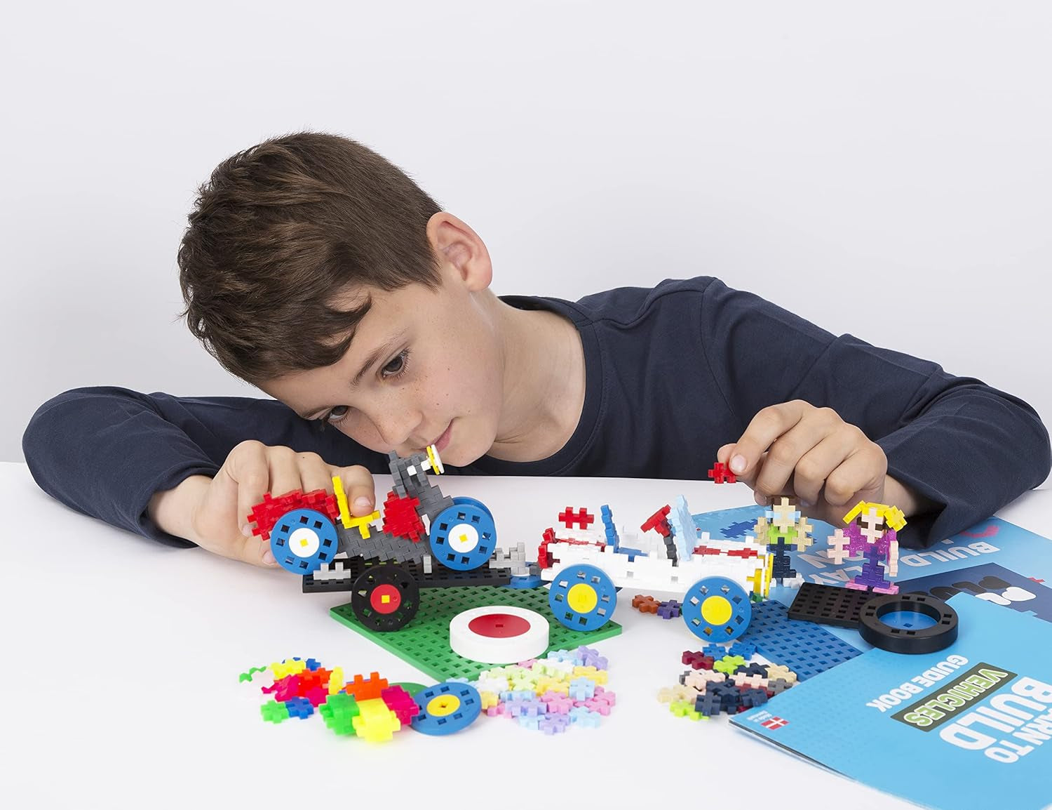 Plus-Plus 9603903, Geniales Konstruktionsspielzeug, Kreativ-Bausteine® Box, großer Mix, 4000 Teile