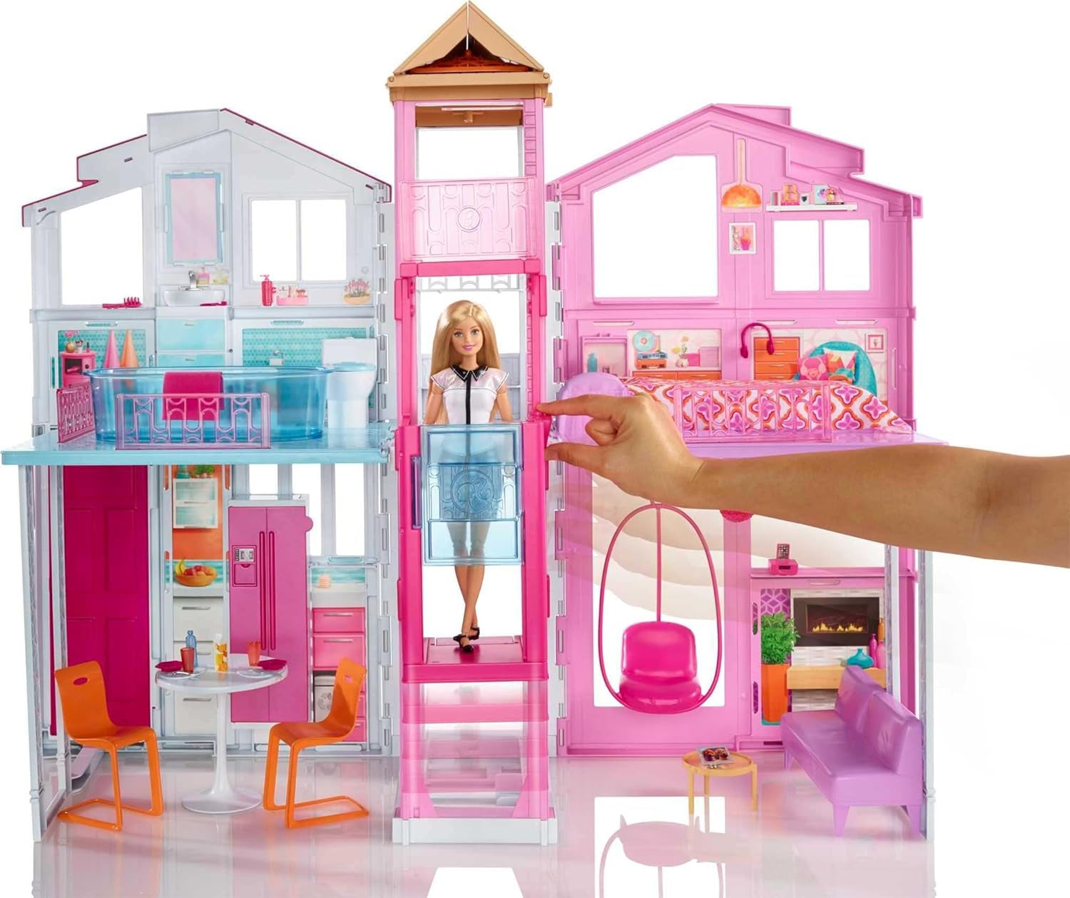Casă de vis Barbie, Casă de oraș cu 3 etaje și 5 camere, inclusiv accesorii precum mobilier, pliabilă și depozitabilă, jucărie pentru vârste de 3 ani și peste, DLY32