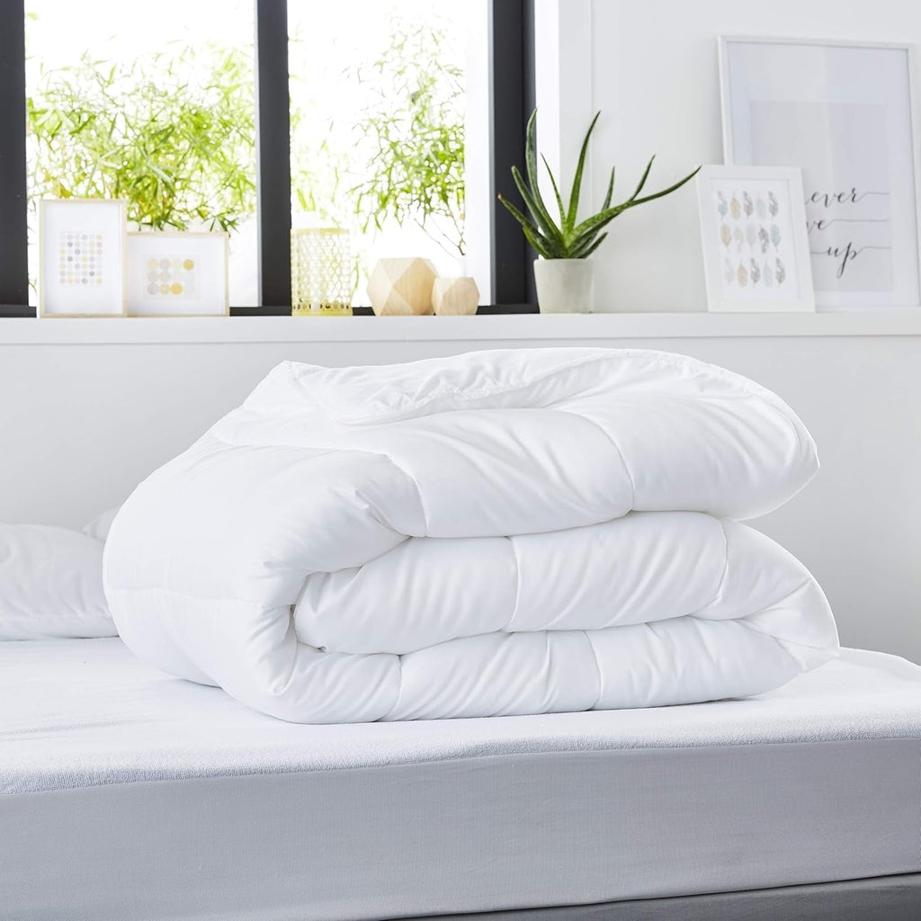 SWEET NIGHT - Plapumă de vară 220G/M² | 140X200 Cm | Subțire și ușoară | Moale și confortabilă | Lavabilă | Plapumă 100% microfibră Plapumi si pilote Naty Shop