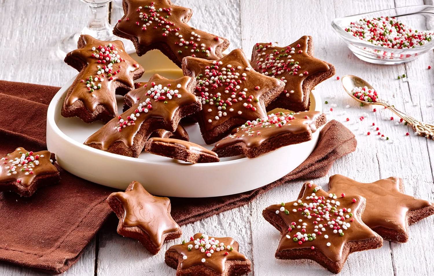 Glazură pentru torturi, RUF, Ciocolată cu lapte, 500 grame Glazuri si Decor Naty Shop