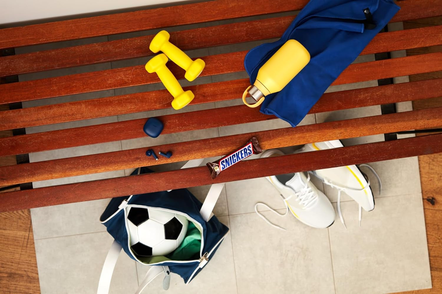 Velké balení čokolády obsahující 32 čokoládových tyčinek po 50 g.