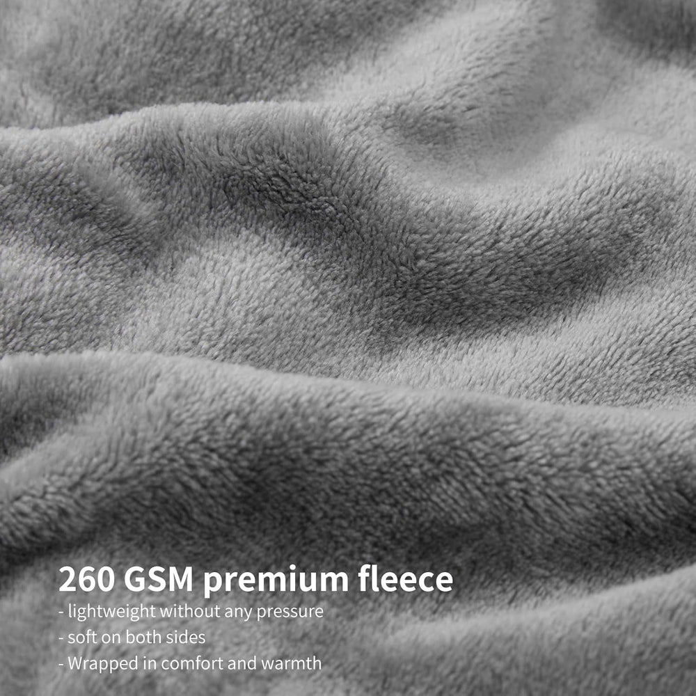 Aisbo Cuddly Deka Nadýchaná deka šedá - Fleecová deka 150X200 Cm XL zateplená deka na pohovku, útulná obývací deka Světle šedá Měkká jako deka do obývacího pokoje Deka na pohovku pro zimní postele a přikrývky Besuche den Aisbo-Store