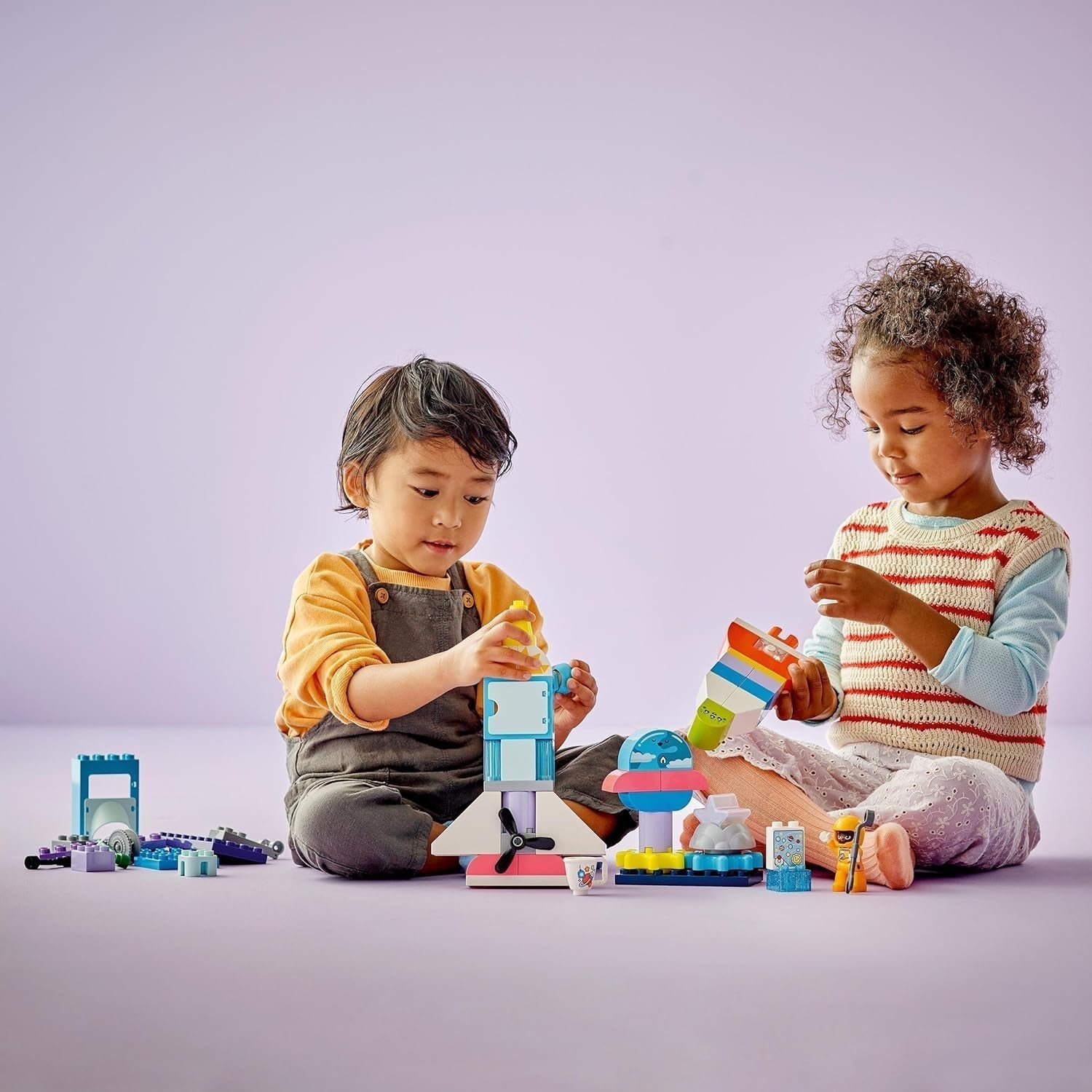 Raketoplán LEGO DUPLO 3 v 1 Spousta dobrodružných vesmírných sad Hračka s raketou pro děti Stavební vědecká hračka Dárek pro motorické dovednosti pro raný vývoj pro 3 roky 10 422 stavebnic Beuche den LEGO-Store