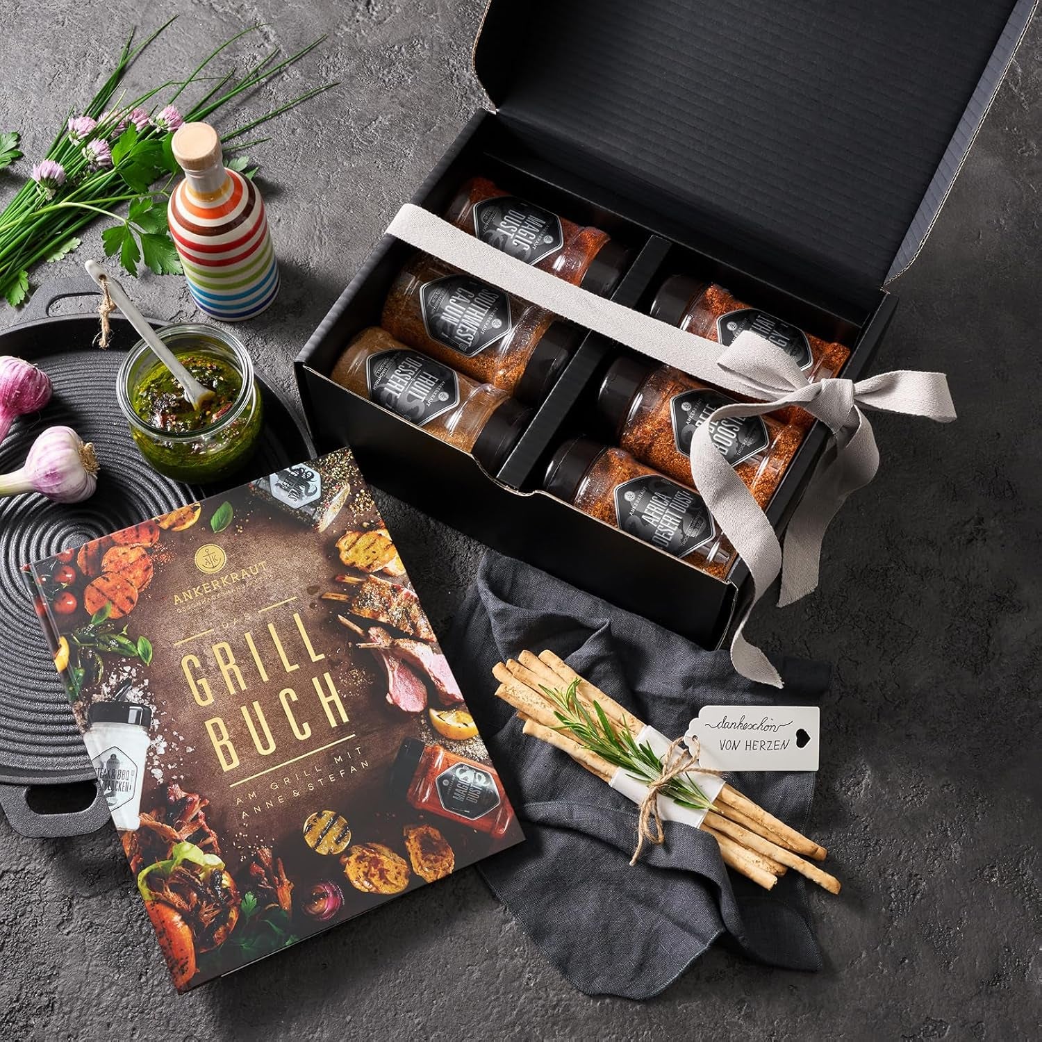 Ankerkraut Grillbuch-Set mit 6 Streuern, 1320 g Gewürze plus Buch im Bundle