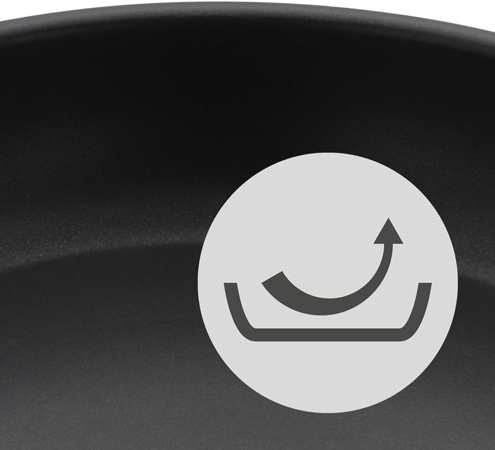 WMF Devil, indukce, nerezová ocel potažená Cromarganem, plastová rukojeť Hrnce a pánve Naty Shop