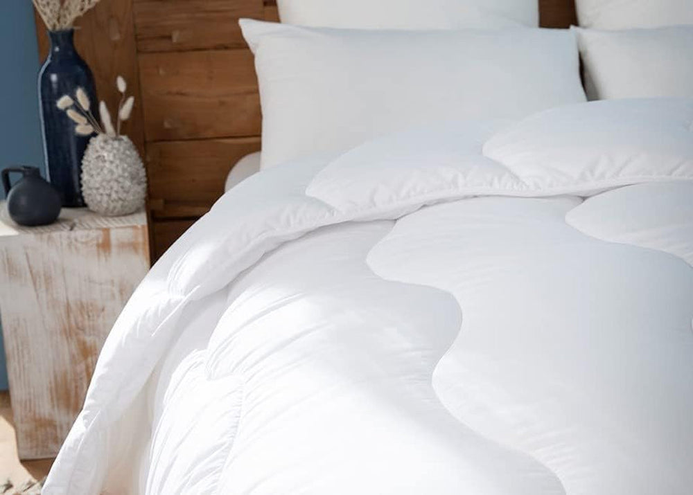 Abeil Couette Douceur Et Fraicheur Blanc Quilt Feran Ice Soft And Fresh, White, 240 X 260 Cm, Poliester, 240X260 Plapumi si pilote Naty Shop