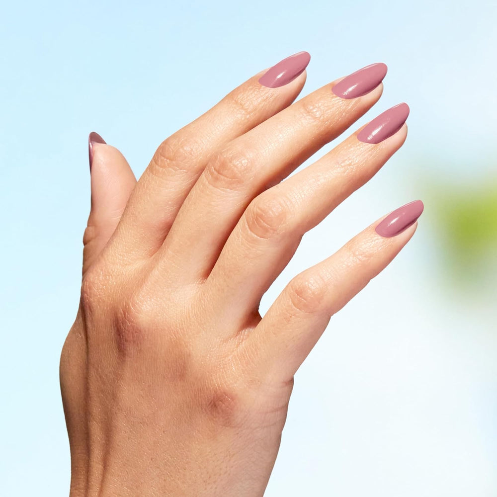 OPI Nature Strong Pink and Nude Shades - dlouhotrvající lak na nehty s inovativním, veganským složením s přírodními přísadami - pro zářivé nehty