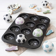 Zenker 12Er Muffinform – Muffinbackblech Für Muffins Und Cupcakes Aus Der Serie Fotbalové pečení – Hitzebeständiges 12Er Muffinblech Mit Antihaftbeschichtung, Schwarz Formy a plechy na pečení Naty Shop