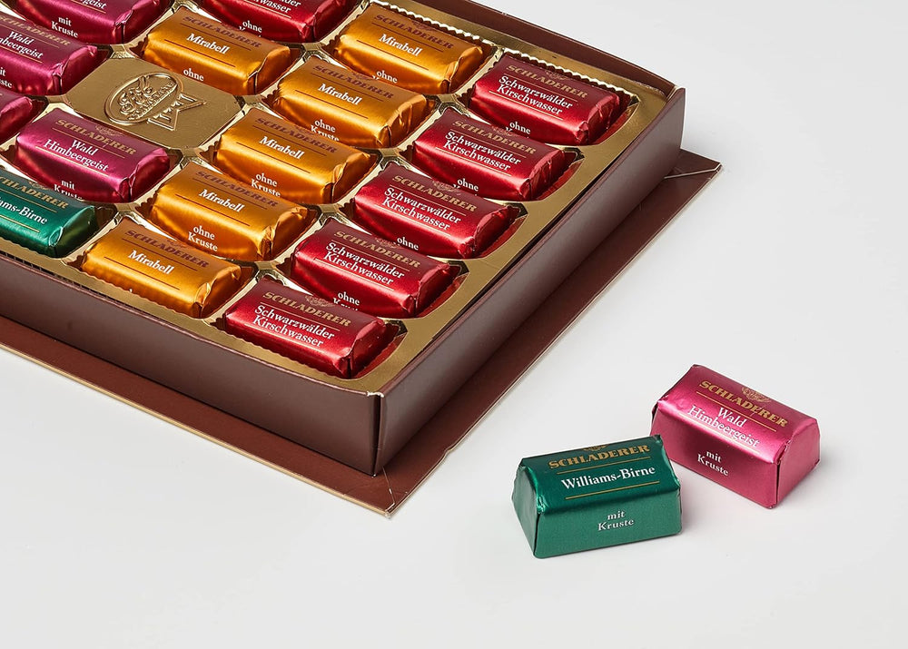 Pralinky RCP Schladerer, jemný sortiment, mléčná a hořká čokoláda, s cukrovou krustou i bez, tekutá náplň, obsahuje alkohol, skvělý dárek, 255g