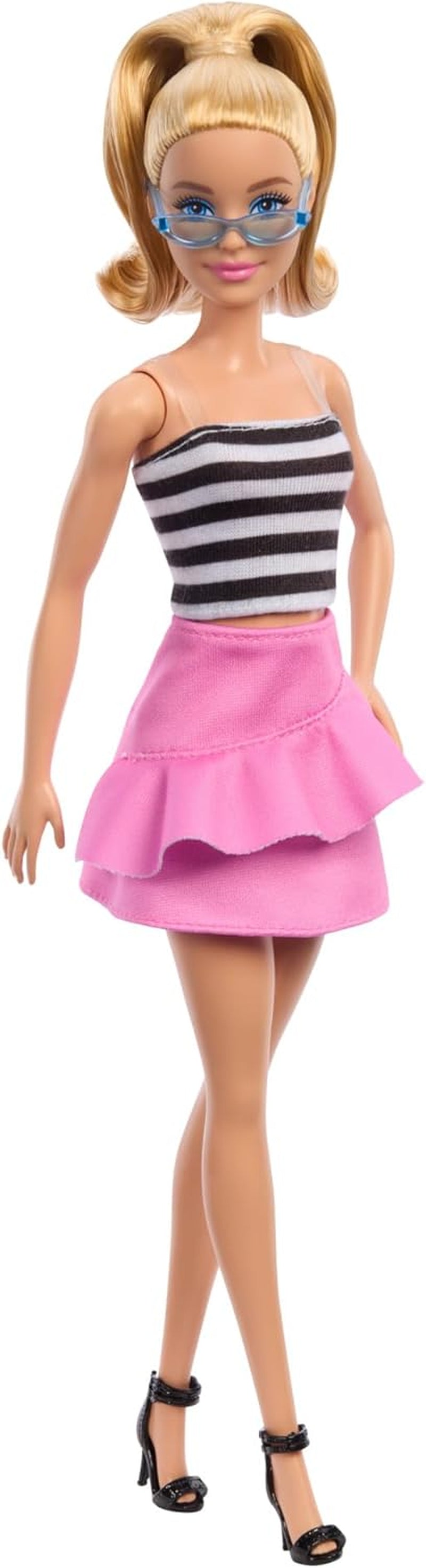 Panenka Barbie Fashionistas č. 213 blondýnka v pruhovaném topu, růžová sukně a sluneční brýle 65. narozeniny sběratelská módní panenka HRH11 Naty Shop Dolls Výchozí název