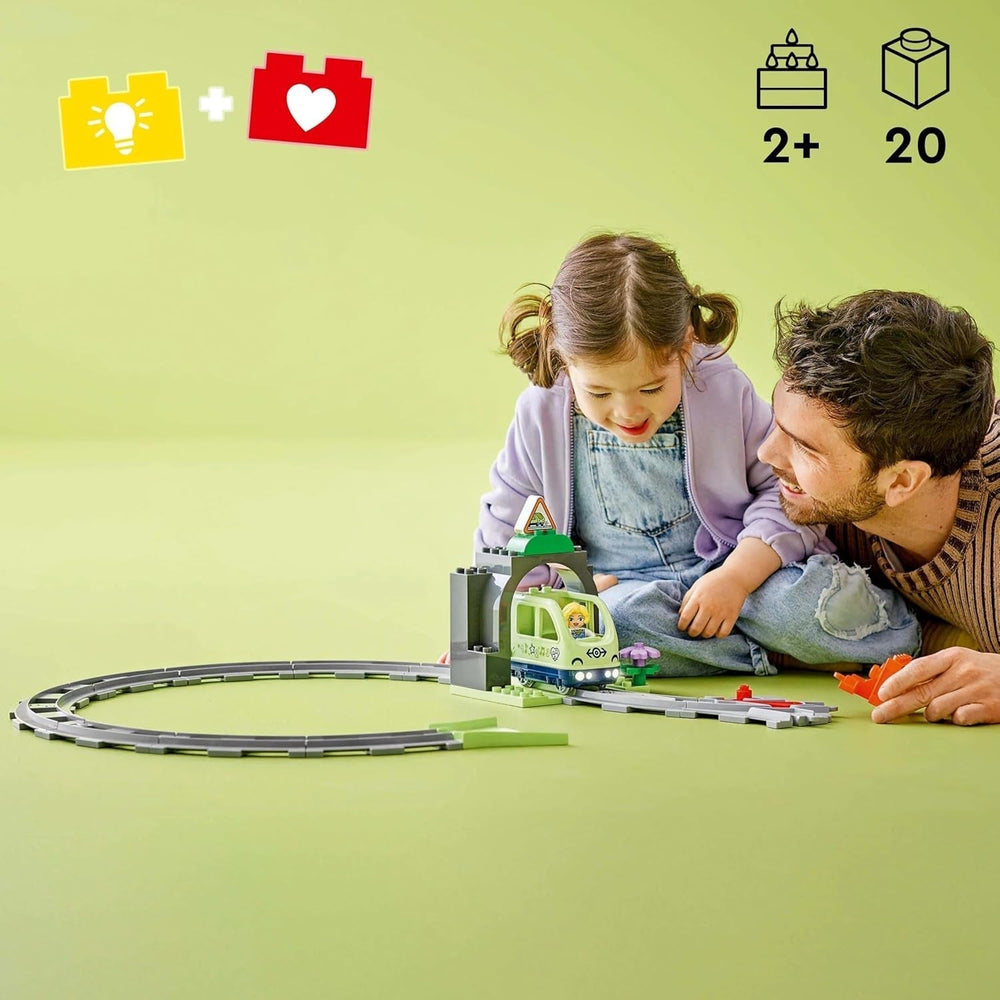 LEGO DUPLO Town Railway Tunnel And Tracks - Set de expansiune, cadou pentru copii mici, încurajează dexteritatea, set de joacă pentru fanii vehiculelor de la 2 ani, jucărie de învățare creativă 10425 Seturi de constructie Besuche den LEGO-Store